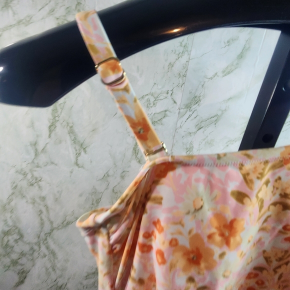 Kona Sol Beautiful Floral 1 Piece Swimsuit - Picture 2 of 12